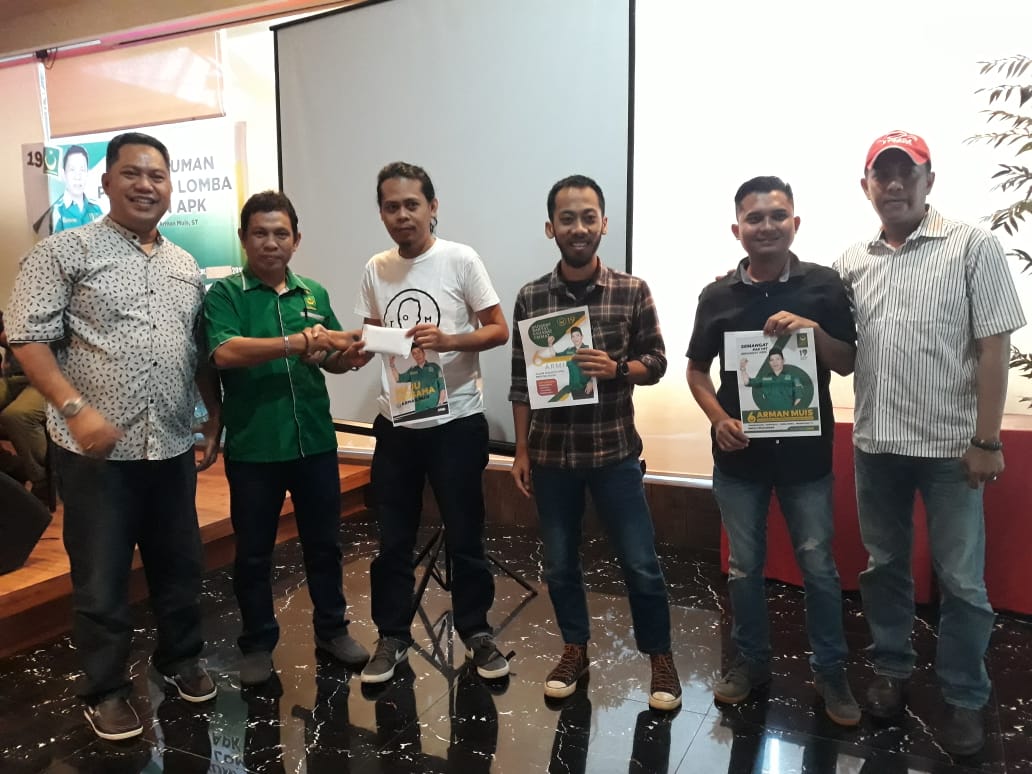 Komunitas Desainer Grafis Makassar Puji Lomba Desain APK ARMI