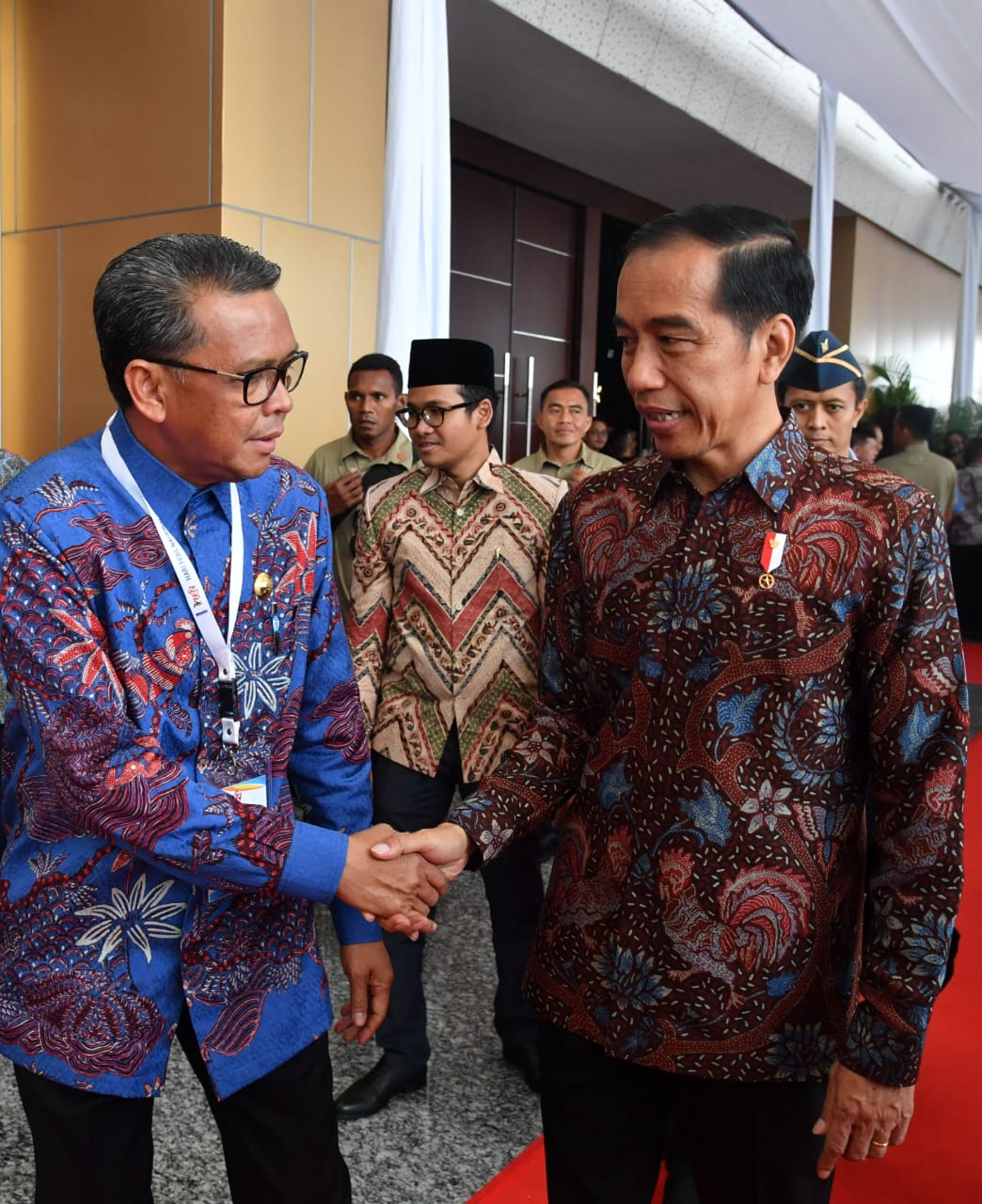Hadiri Hari Pers Nasional, Jokowi – NA Terlibat Diskusi Singkat