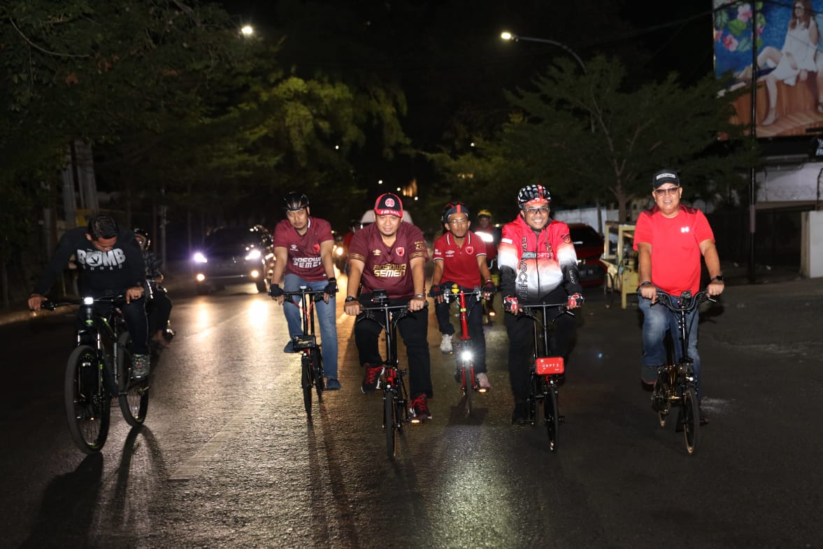 Bersepeda Malam Hari Cara Iqbal Suhaeb Rayakan Kemenangan PSM