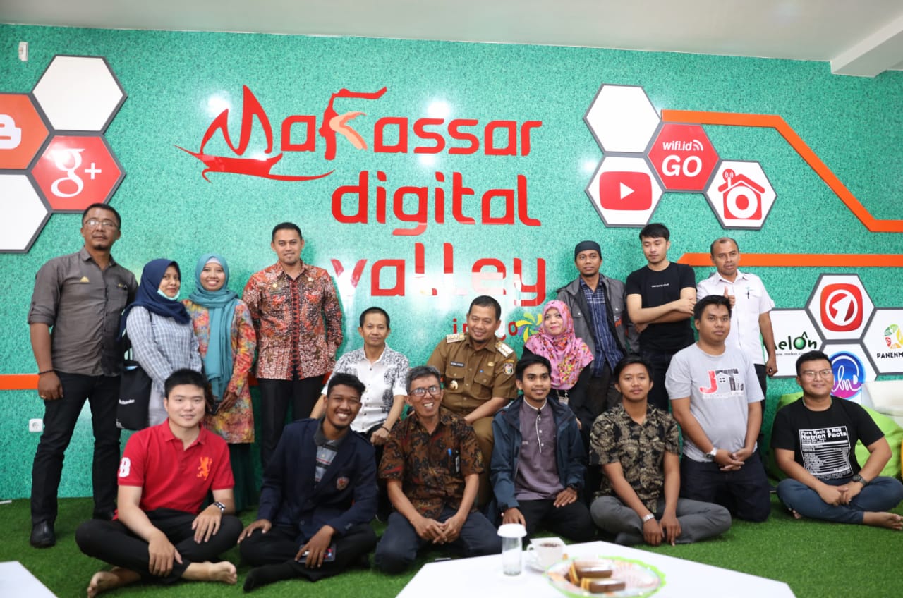 Pj Walikota Makassar Kunjungi Inkubator Start Up MDV Milik PT Telkom