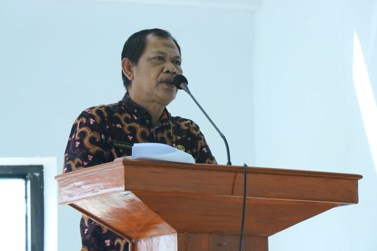 Plh Sekda Barru Kaharuddin, Membuka Acara Sosialisasi Lembaga Kuangan Mikro