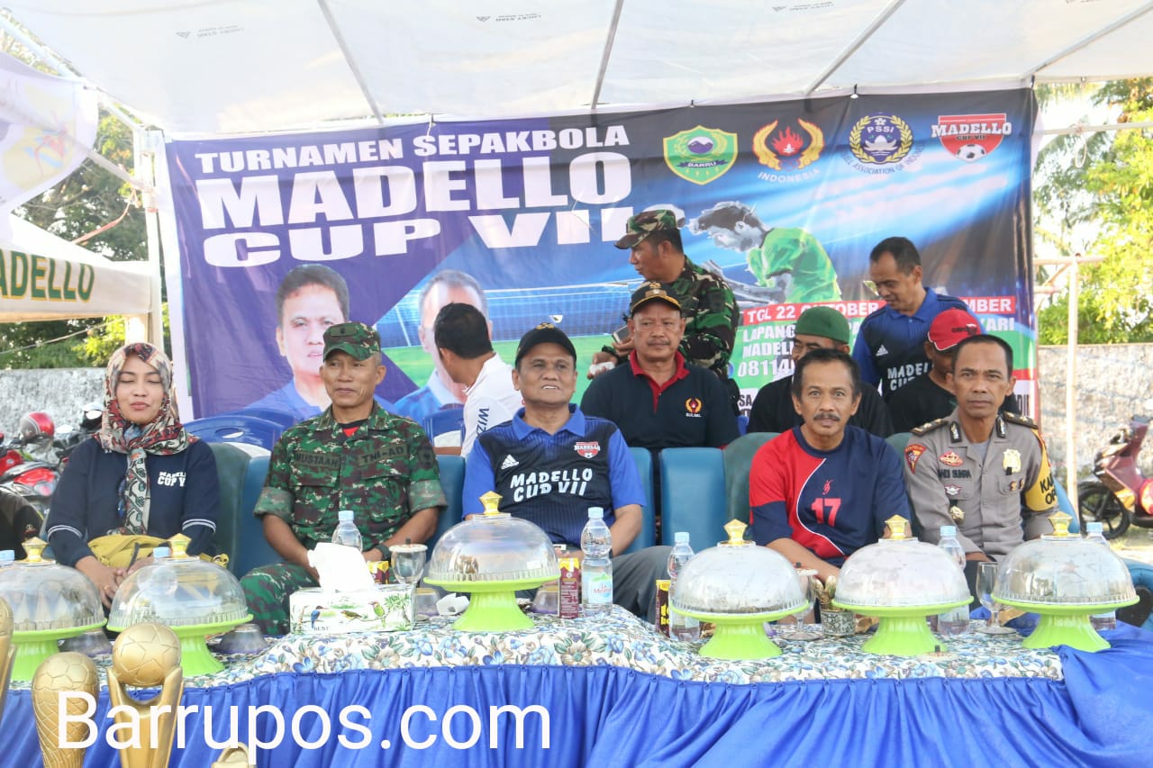 Bupati Barru Buka Turnamen Sepakbola Madello CUP VII
