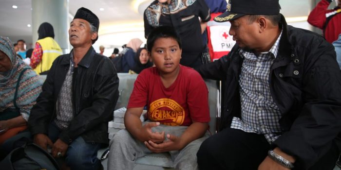 Pj Walikota Sambut Kedatangan Pengungsi Wamena di Pelabuhan Soekarno Hatta