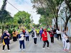 Ketua TP PKK Makassar Senam Sehat Bersama Nakes Puskesmas Jumpandang Baru