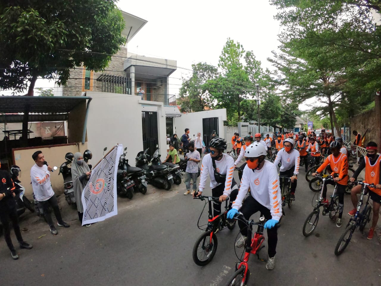 Orange Muda Gelar Fun Bike Jarak Tempuh 15 Km