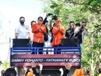 Tak Ada Mobilisasi Massa, Para Pendukung Danny-Fatma Dari Berbagai Wilayah “Kepung” KPU Saat Pendaftaran Calon Walikota dan Wakil Walikota Makassar