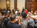 Beri Teladan ke Warga, Walikota Makassar Danny Pomanto Siap Gunakan Ojol 