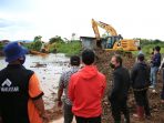 Danny-Fatma Gerak Cepat Turunkan 3 Alat Berat Atasi Banjir di Kodam 3