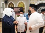 Kompak, Danny-Fatma Hadiri Perayaan Isra Miraj Dalam Lorong di Jalan Singa
