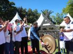 Sebagai Pelayan Masyarakat Kota Makassar, Seharian Danny Pomanto Hadiri Sejumlah Acara