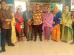 Kelurahan Berua Rayakan HUT Kota Makassar yang Ke-416 dengan Memakai Baju Adat